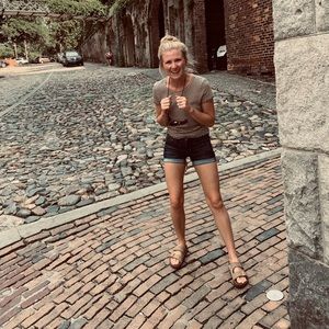 Meet your Posher, Kelsey